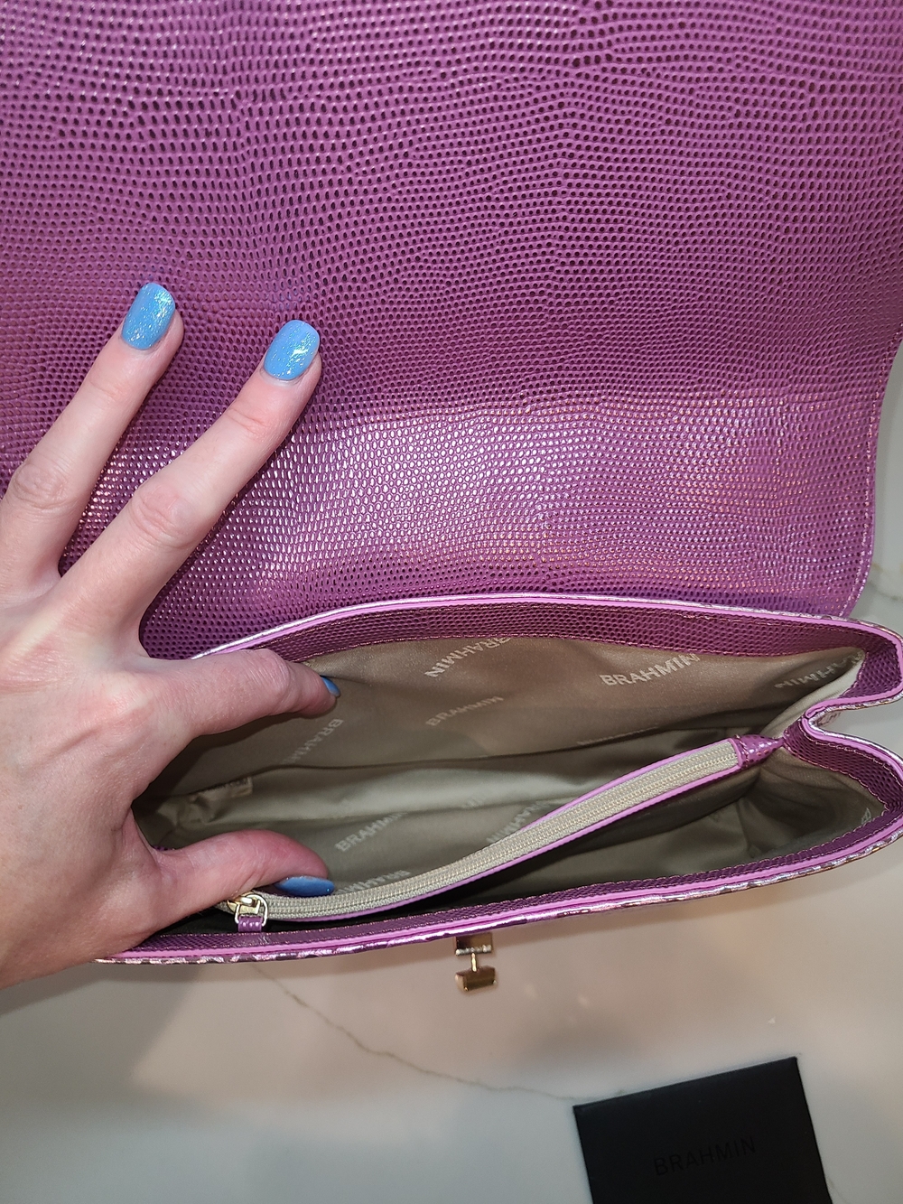 Brahmin Rosa In Rose Water Akoni Shoulder Bag Functional Turnlock Is Loose - Picture 12 of 15